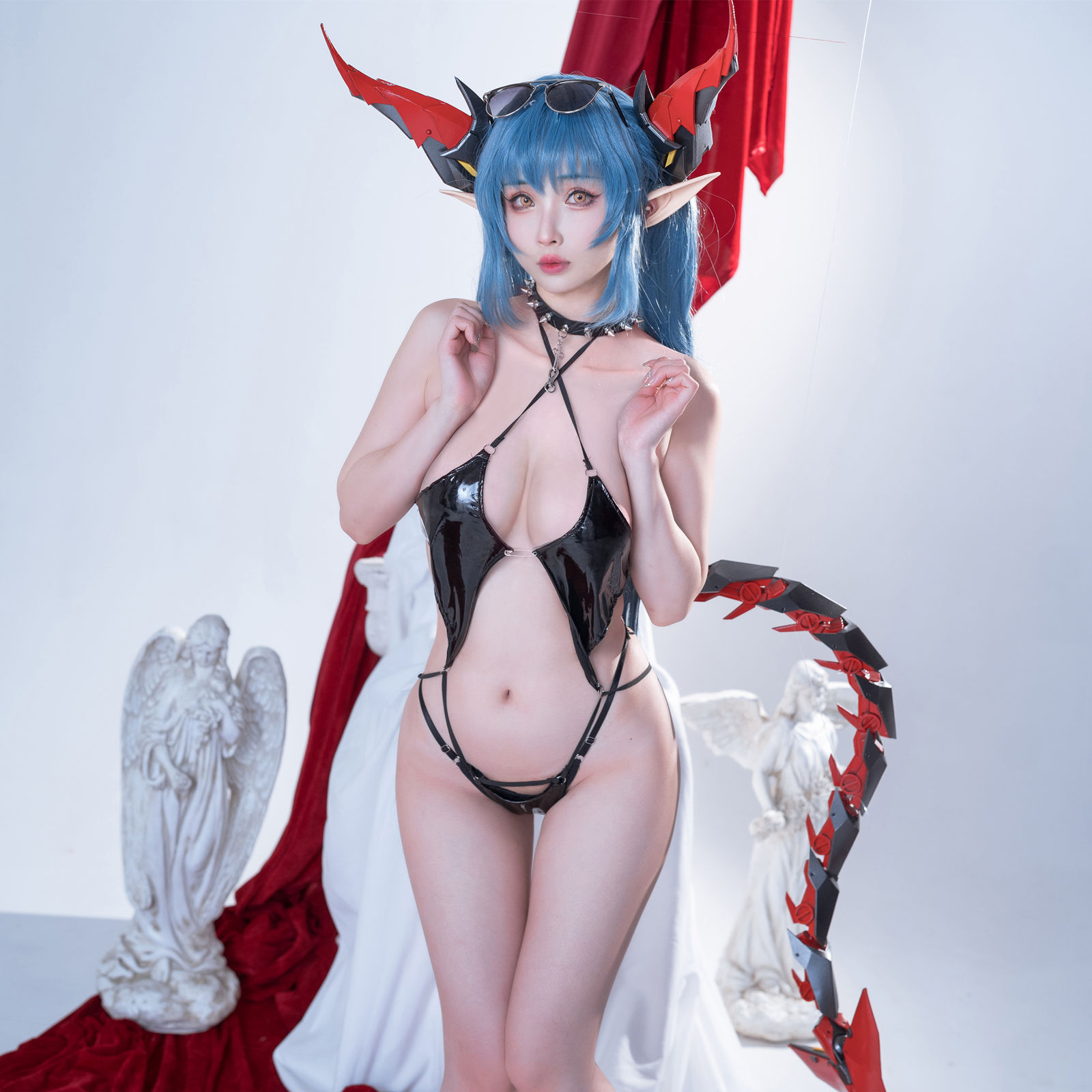 COS福利rioko凉凉子美女动漫博主性感Cosplay写真雷根斯堡|柠檬皮美女写真