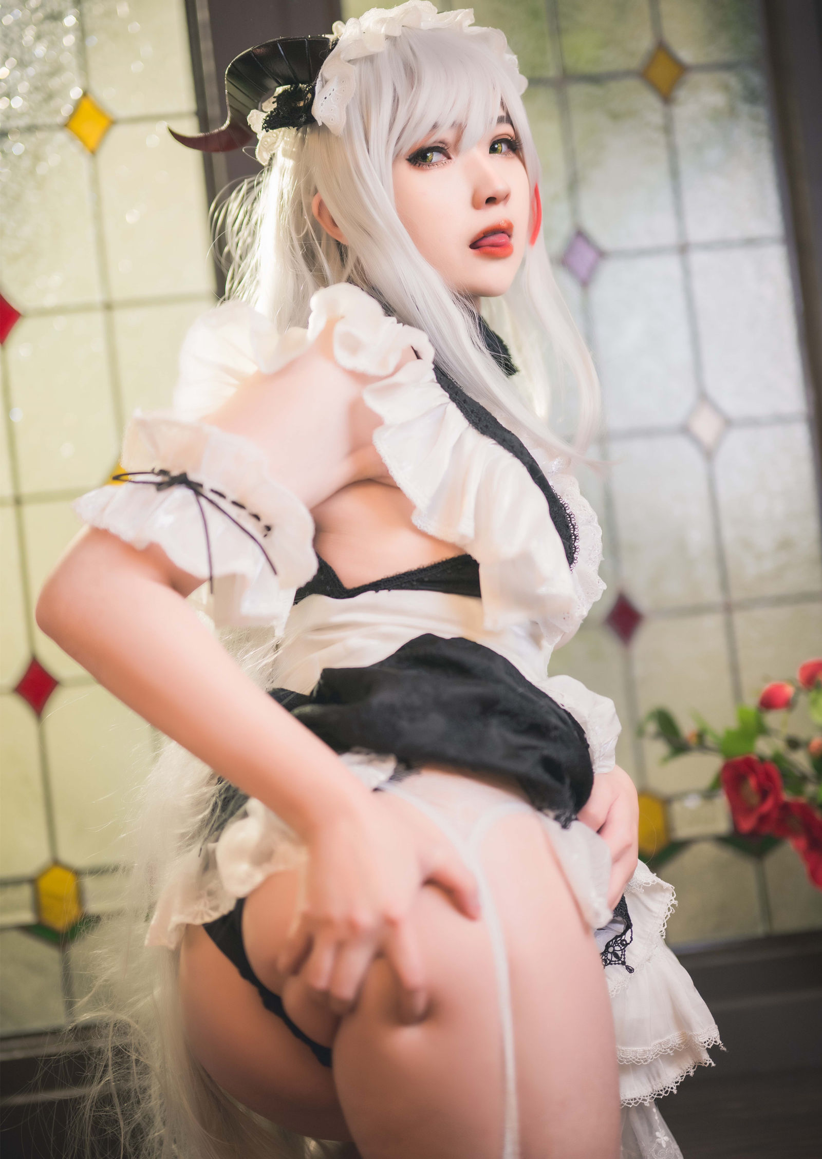 Hatori Sama美女动漫博主性感Cosplay写真Agir Maid (Azur Lane)|柠檬皮美女写真