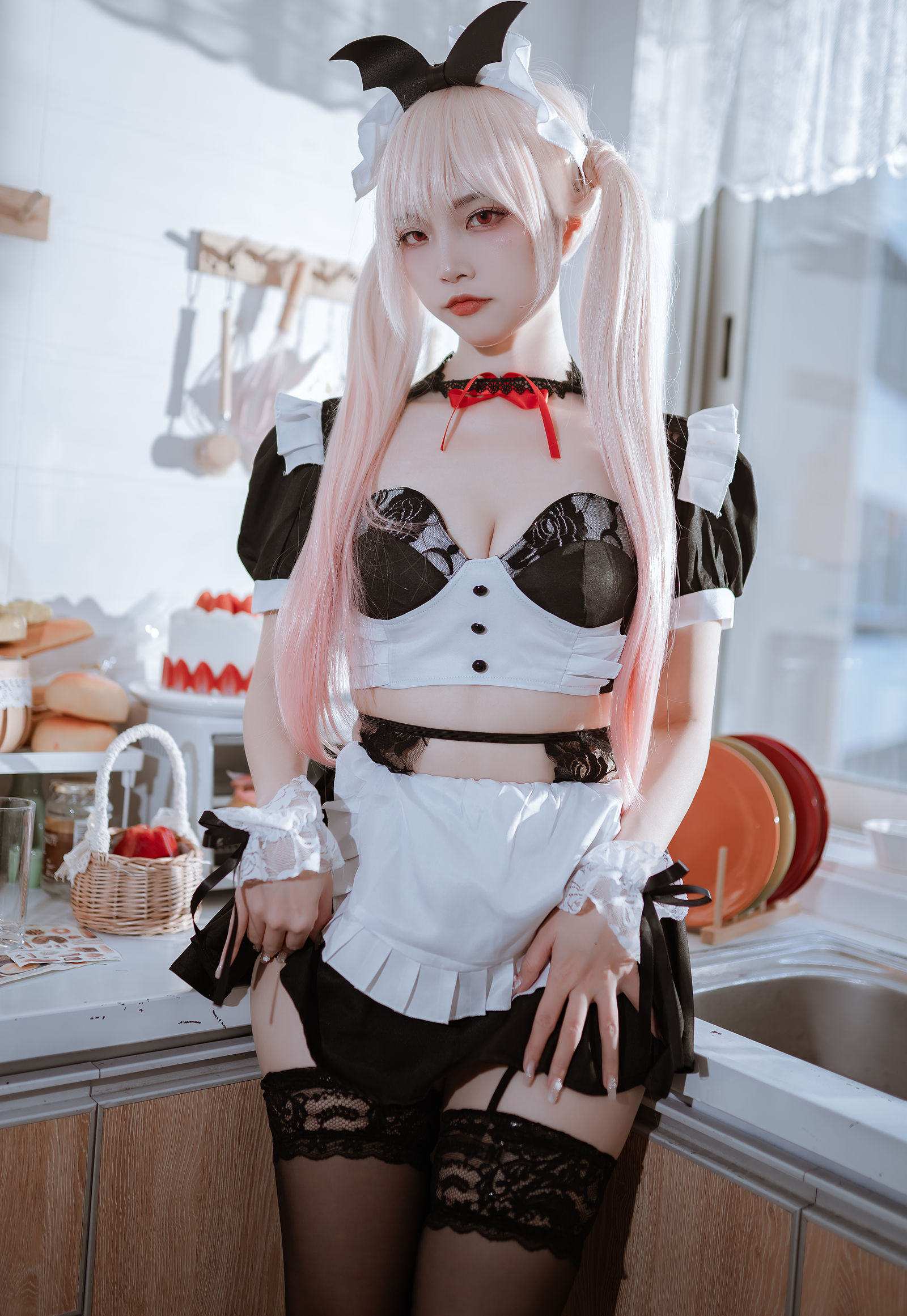 人气Coser二佐Nisa美女动漫博主性感Cosplay写真 海梦 小女仆|柠檬皮美女写真