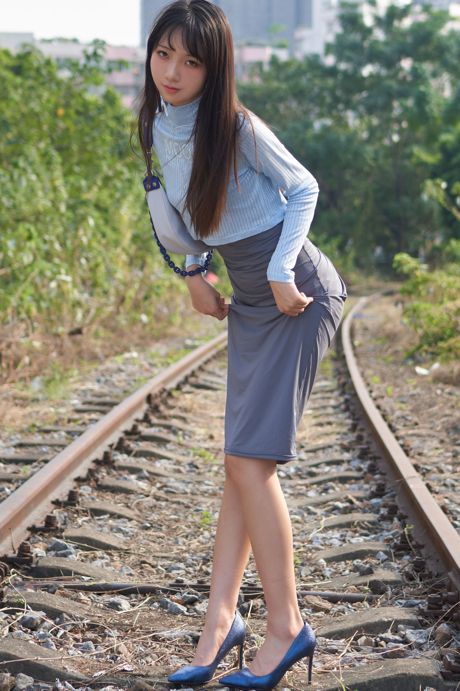 清纯妹子西瓜美女动漫博主性感Cosplay写真吉他妹妹|柠檬皮美女写真