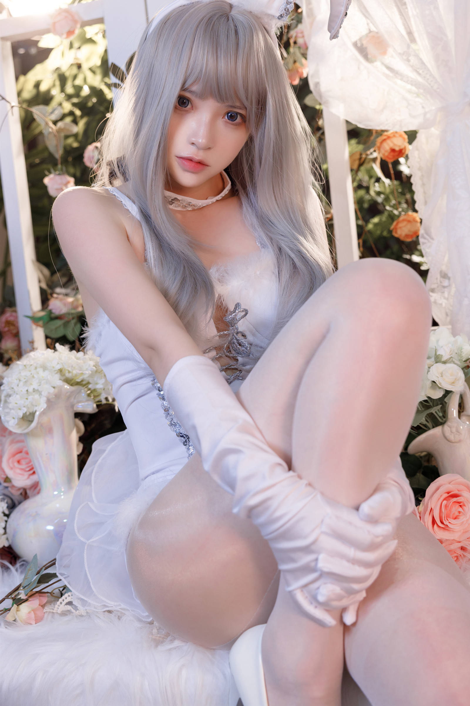 疯猫ss美女动漫博主性感Cosplay写真纯白绒绒兔|柠檬皮美女写真